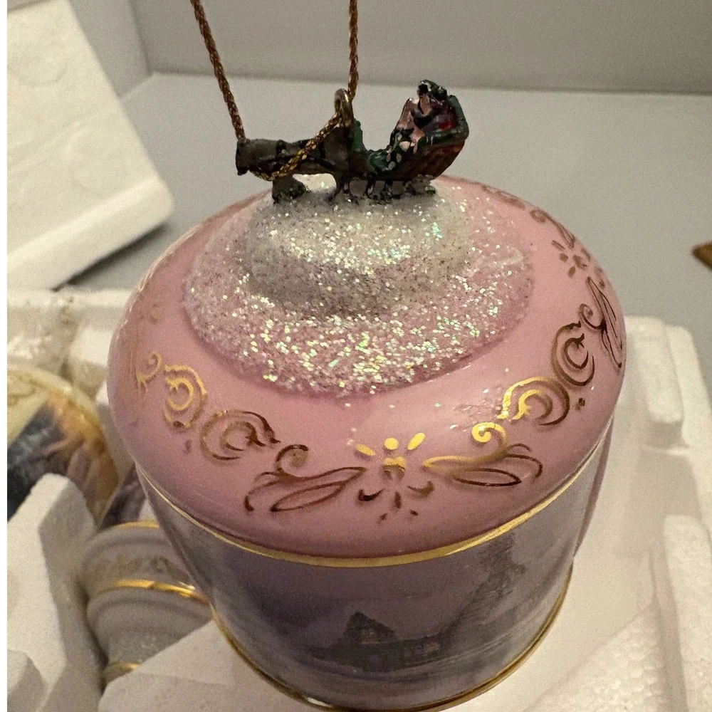 Bradford Editions Thomas Kinkade Christmas Ornaments‎ 3 Winter Village Sleigh